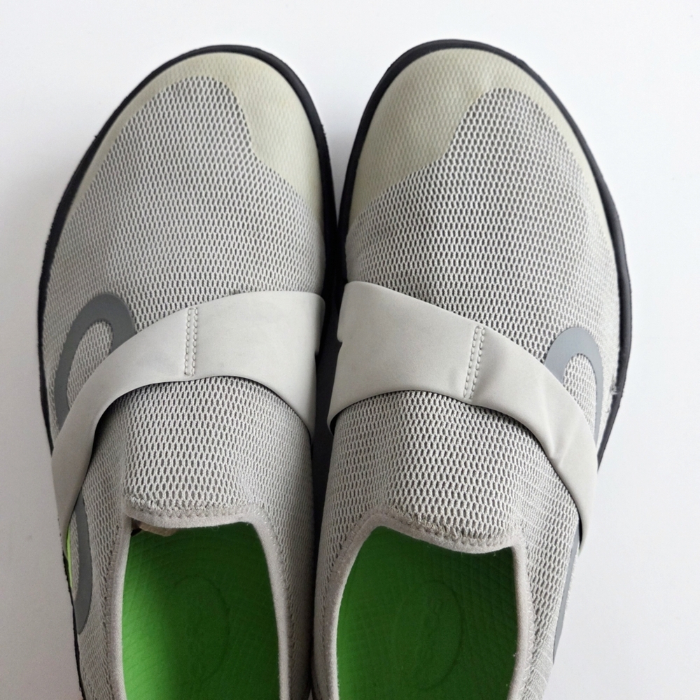 OOFOS OOmg Low Slip-On Recovery Shoes, Gray & Black, Men's Size 11 - Picture 3 of 15